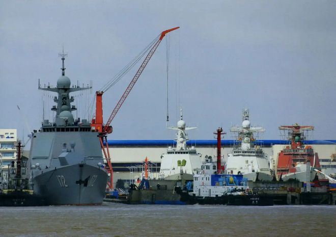 Max版正式亮相中国海军下一代驱逐舰何时亮相？k8凯发国际登录央视首次公开！05
