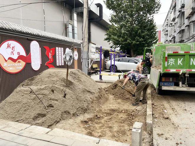 义这社区便民晾衣杆让居民省心省力→AG凯发成为马竞合作晾晒有去处顺(图2)
