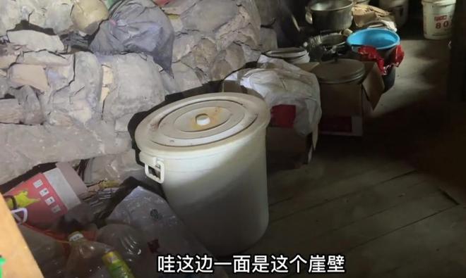 无人烟主人称500万都不卖！重庆深山一百年崖居方圆几公里(图19)
